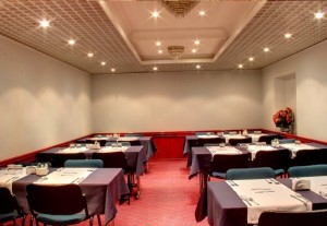 comedor de desayunos y salón de eventos o reuniones       